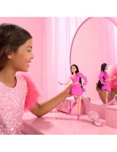 Barbie Deluxe Style 2 Doll Barbiecore Glittery Prosthetic Leg ROUHYV26 Mattel | Futurartshop.com