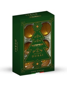 Christmas Macarons 6pcs 80gr DOL1INT050350  | Futurartshop.com