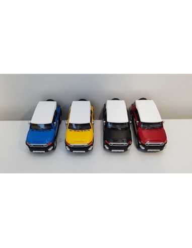 Macchina Toyota FJ cruiser 4 colori GIAGV-5041 Mazzeo | Futurartshop.com