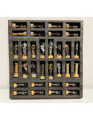 Scacchi a Cavalieri in legno e peltro 161580 Dal Negro | Futurartshop.com