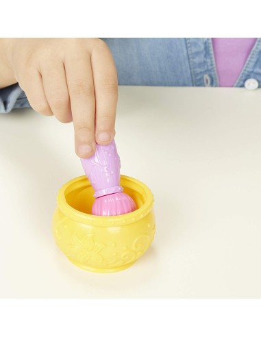 Disney Princess - Bambola Rapunzel stamp and style HASE0064EU40 Hasbro | Futurartshop.com