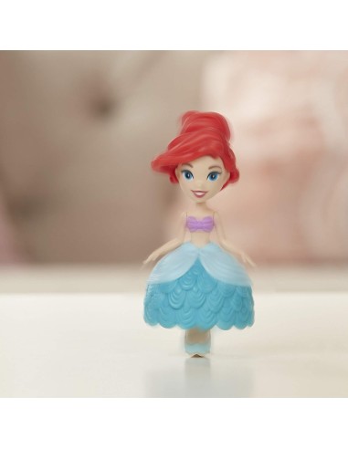 Disney Princess - Bambola small magical movers- Ariel HASE0067EU40/E0244 Hasbro | Futurartshop.com