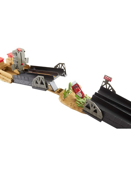 Cars XRS - Pista Playset Drag Racing MATGFM09 Mattel | Futurartshop.com