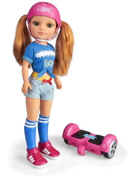 Nancy A Day with My Hoverboard GIO700015134 Famosa | Futurartshop.com