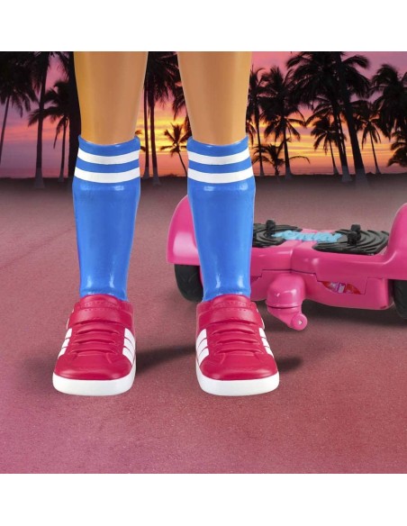 Nancy A Day with My Hoverboard GIO700015134 Famosa | Futurartshop.com