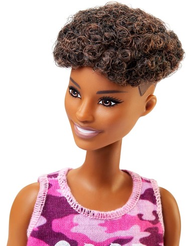 Barbie Fashionistas - Doll mulatto woman with Tank top camo 128 TOYFBR37/GHP98 Mattel | Futurartshop.com