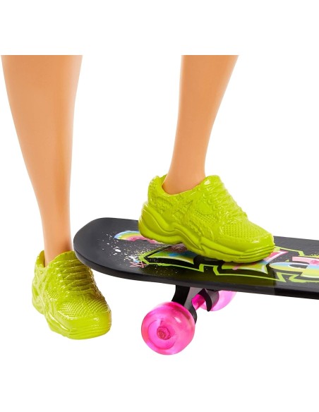 Barbie Extra Bambola con skateboard MAGGRN30 Mattel | Futurartshop.com