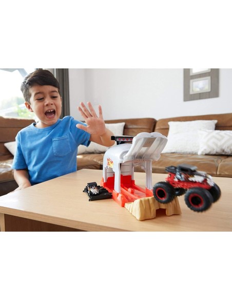Hot Wheels set Monster Truck Start ramps 2 in 1 Bone Shaker MATGKY01/GKY02 Mattel | Futurartshop.com