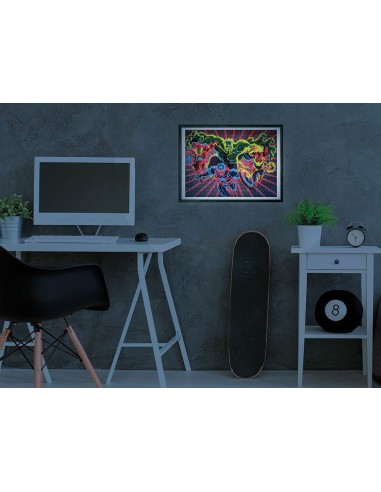 Puzzle Avengers bright 104 pieces CLE27554 Clementoni | Futurartshop.com