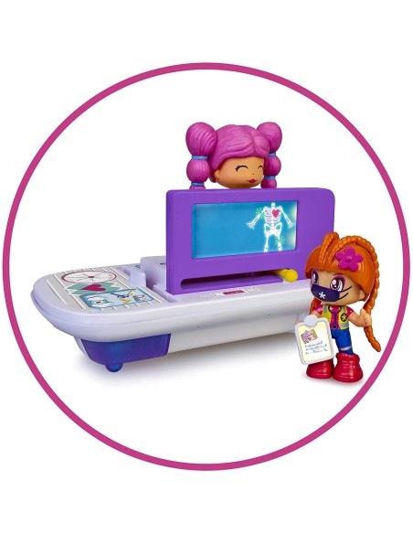 PinyPon Ambulanza con bambolina inclusa FAM700016790 Famosa | Futurartshop.com