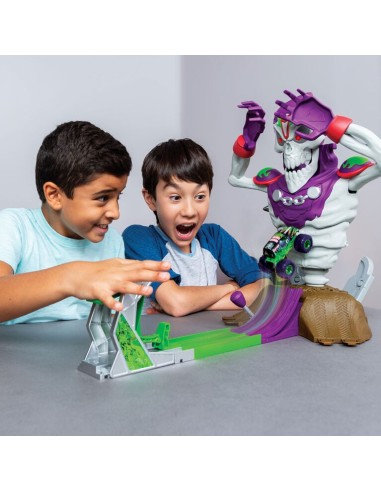 Monster Jam - grim takedown track with machine included FIC20107424 Spin master | Futurartshop.com