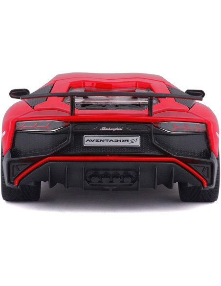 Lamborghini Aventador SV Coupe in 1:24 scale GOL18-21079 Goliath | Futurartshop.com