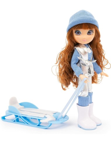 Unique Eyes Winter Holiday bambola Sophia GIOMYM17000-3 Giochi Preziosi | Futurartshop.com