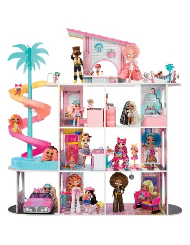 LoL Surprise Nuova Fashion House con scivolo e piscina MGA502470EUC MGA | Futurartshop.com