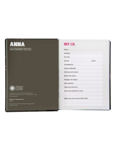 Diario 16 Mesi 2025/2026 Medium Anna Pepe Black – Agenda Scuola PAN74185AN Panini | Futurartshop.com